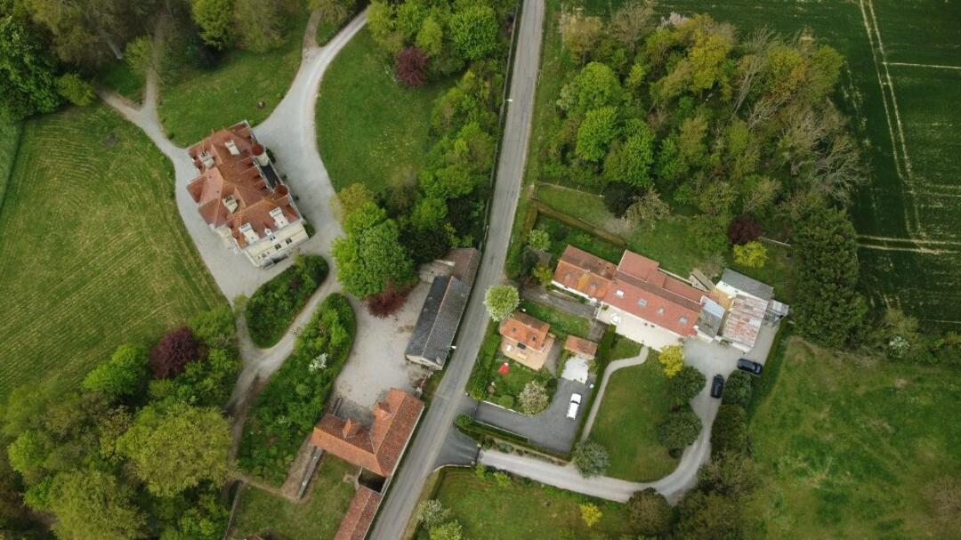 Aux Portes Du Chateau Cottage Intimiste Et Cosy A L'Abri Des Regards Propice A La Detente Rinxent Luaran gambar