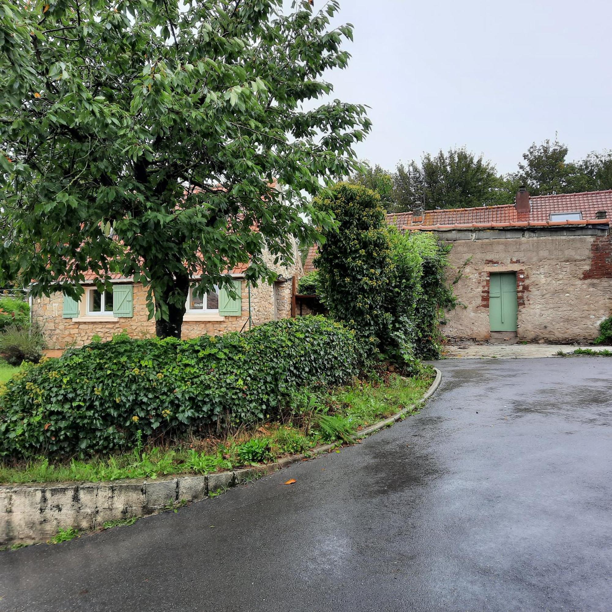Aux Portes Du Chateau Cottage Intimiste Et Cosy A L'Abri Des Regards Propice A La Detente Rinxent Luaran gambar